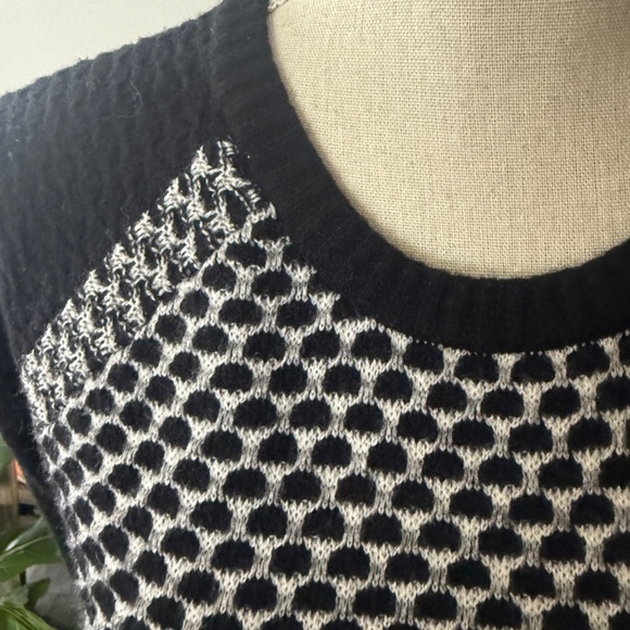 DUFFY Women's Black & Ivory Contrasting Arms Soft Wool Blend Sweater Sz S - Picture 6 of 6